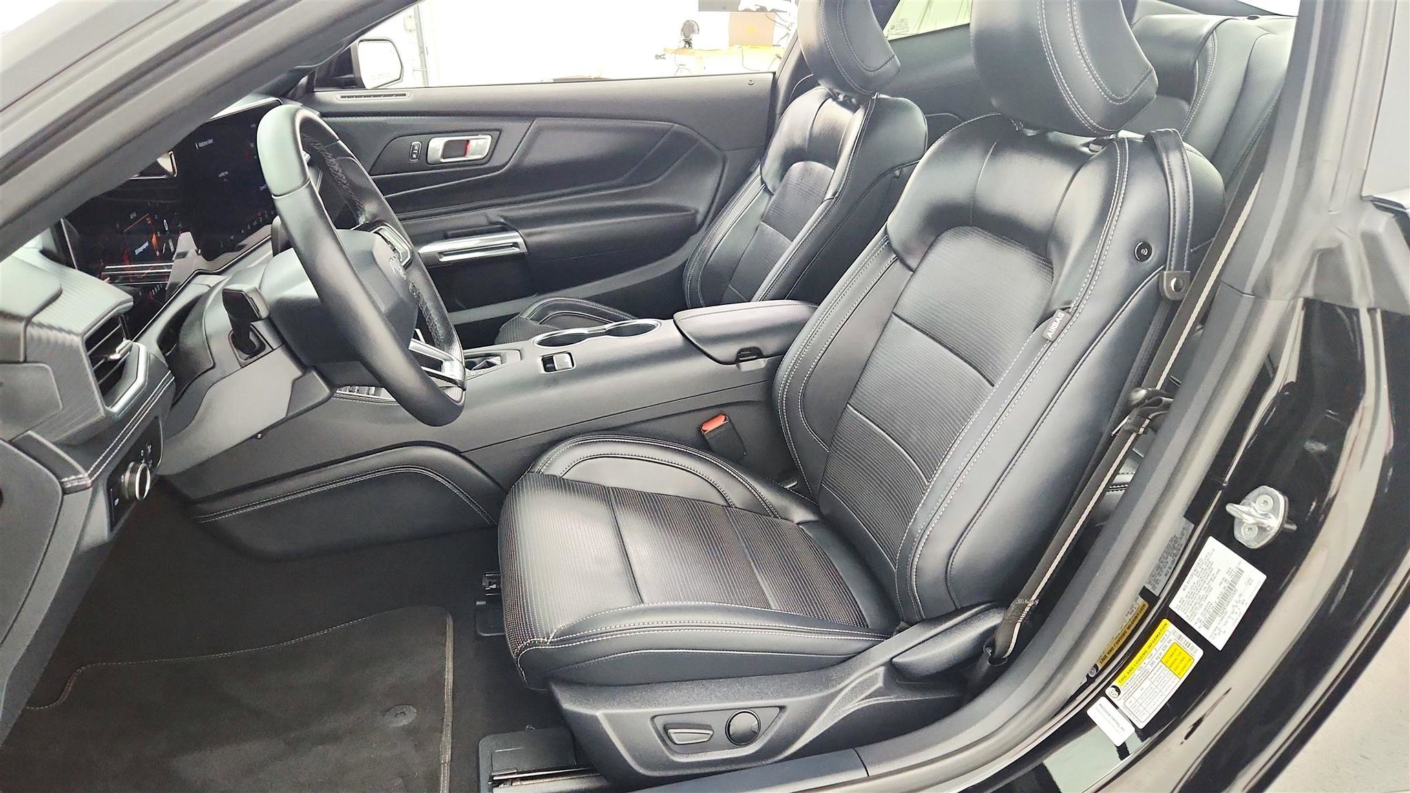 Used 2024 Ford Mustang Premium image 26