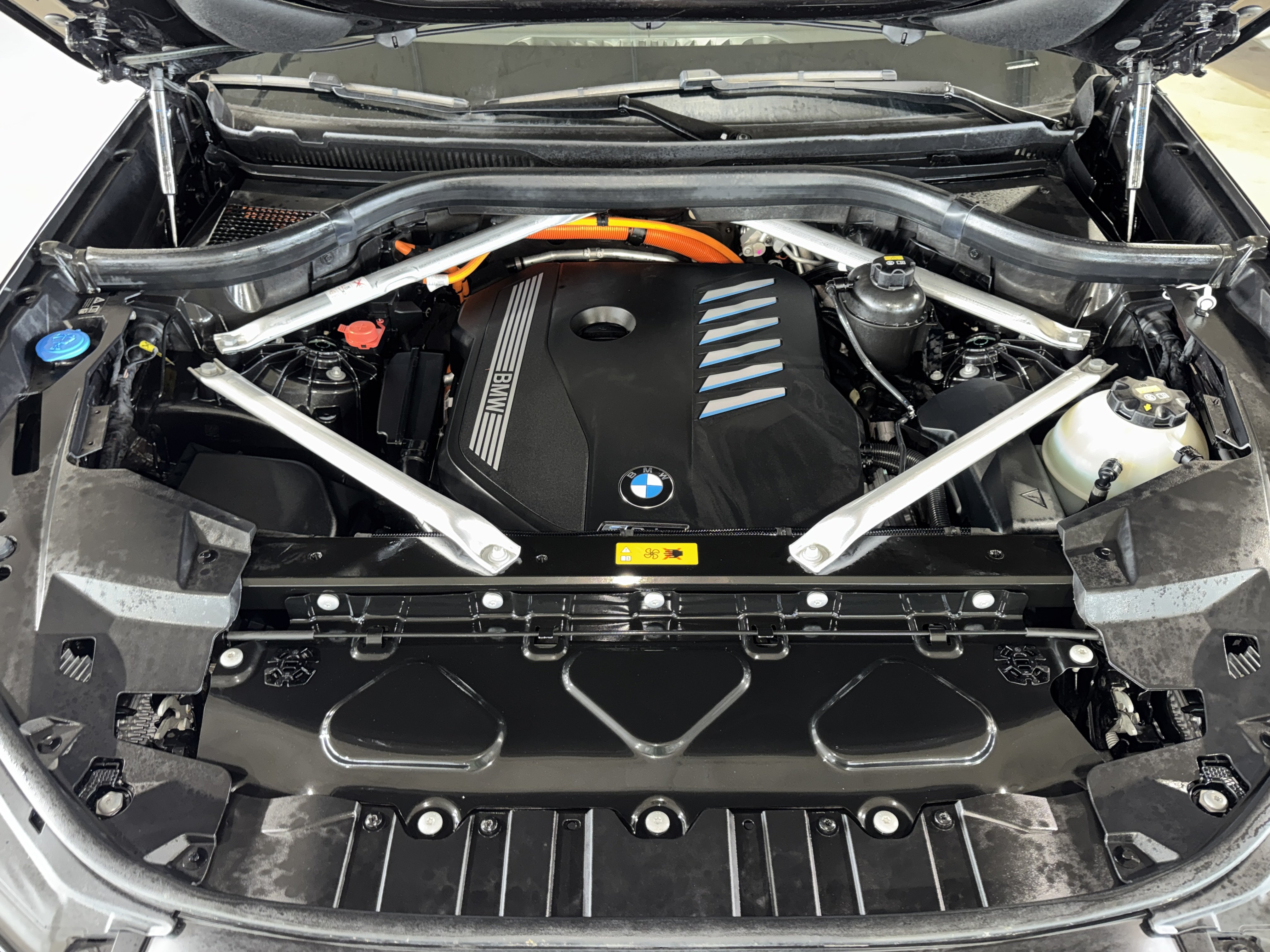Certified 2023 BMW X5 xDrive45e AWD/4WD image 35
