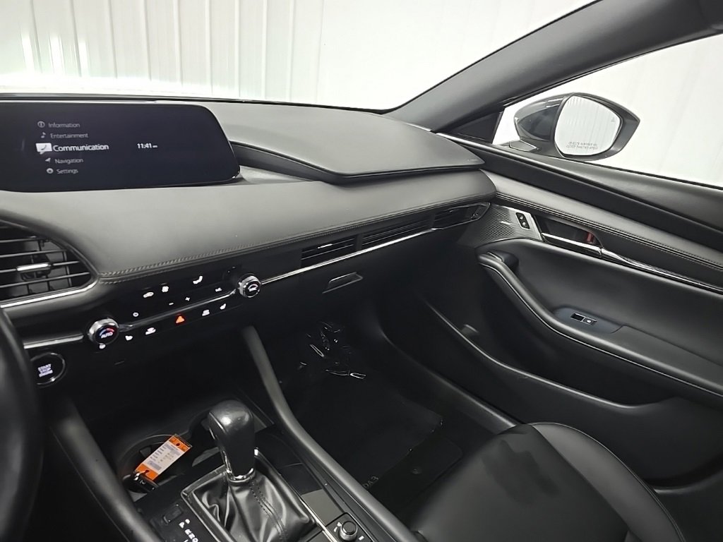 Used 2021 MAZDA MAZDA3 AWD 2.5 Turbo Hatchback image 26