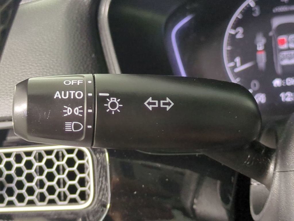 Used 2023 Honda Civic Sport image 27