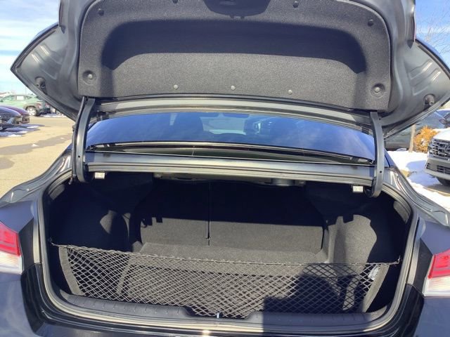 Certified 2025 Hyundai Elantra Limited image 10