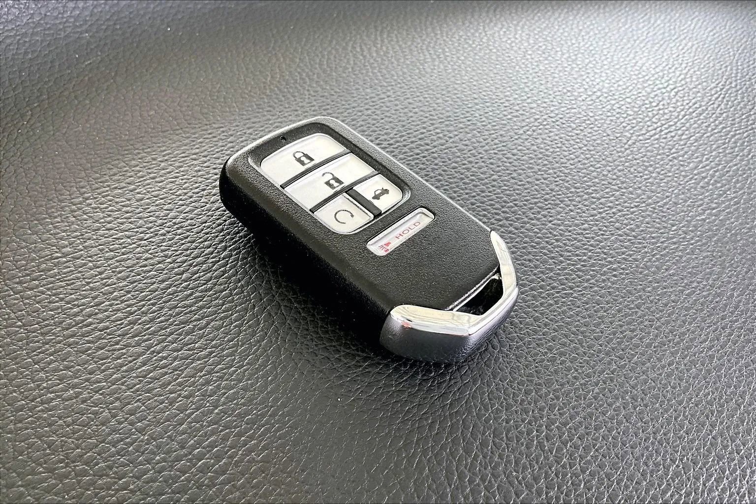 Used 2016 Honda Accord EX image 32