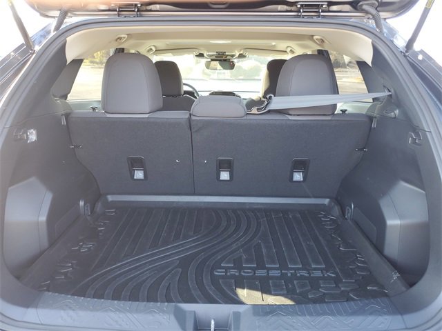 Used 2025 Subaru Crosstrek 2.0i Premium image 9