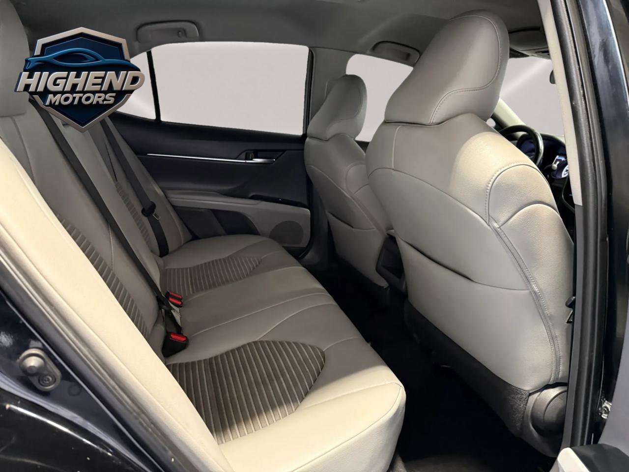 Used 2019 Toyota Camry SE image 17