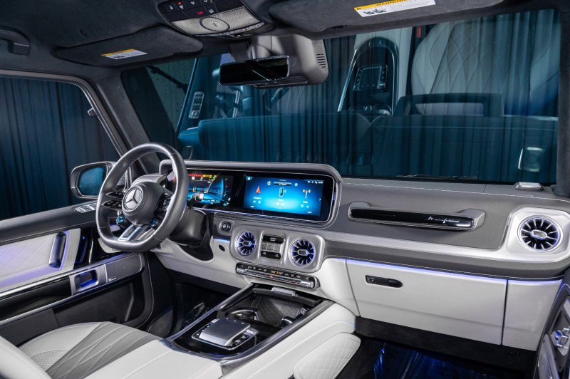Certified 2025 Mercedes-Benz G 63 AMG 4MATIC image 4