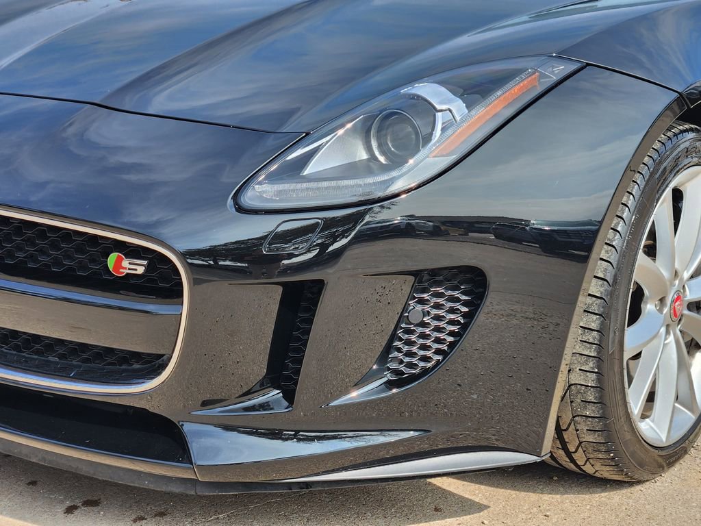Used 2015 Jaguar F-TYPE S image 11