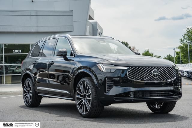 New 2026 Volvo XC90 B6 Plus w/ Protection Package Premier AWD/4WD image 1