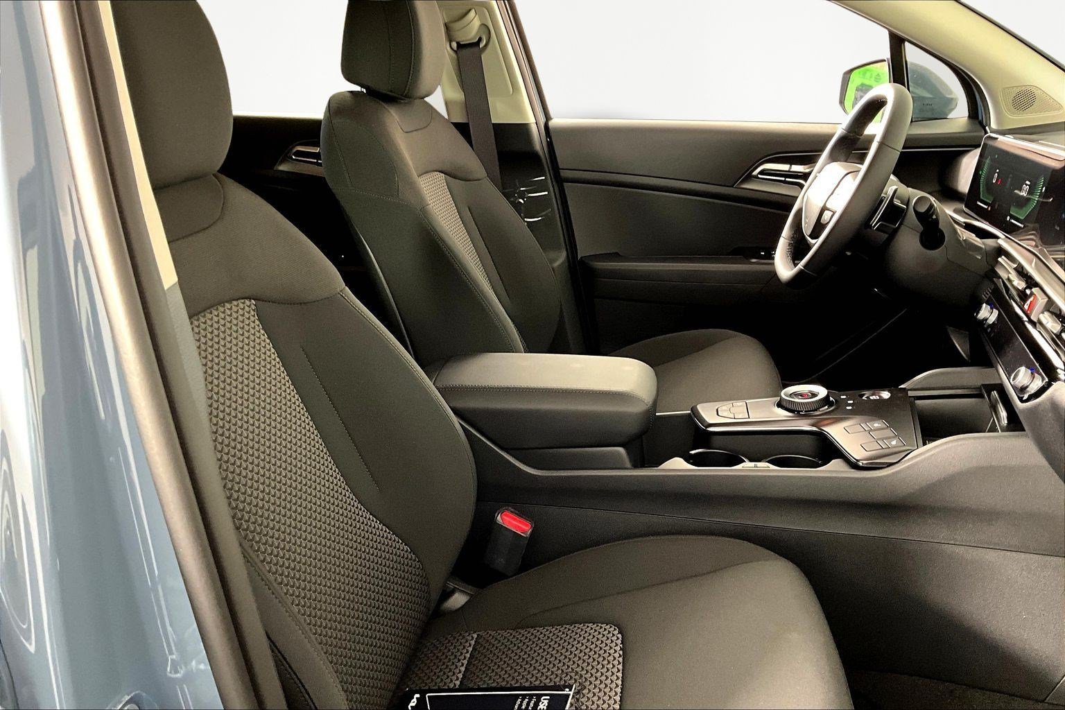 New 2026 Kia Sportage S AWD/4WD image 18