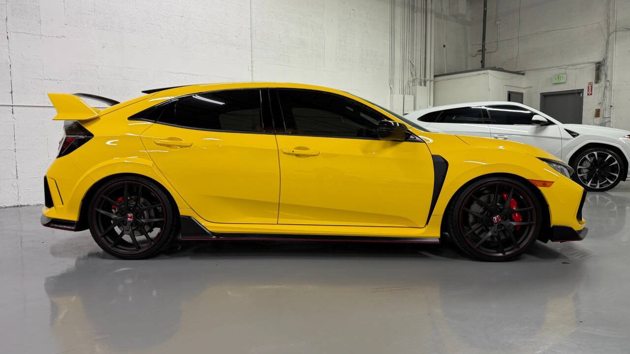 Used 2021 Honda Civic Type R Limited image 9