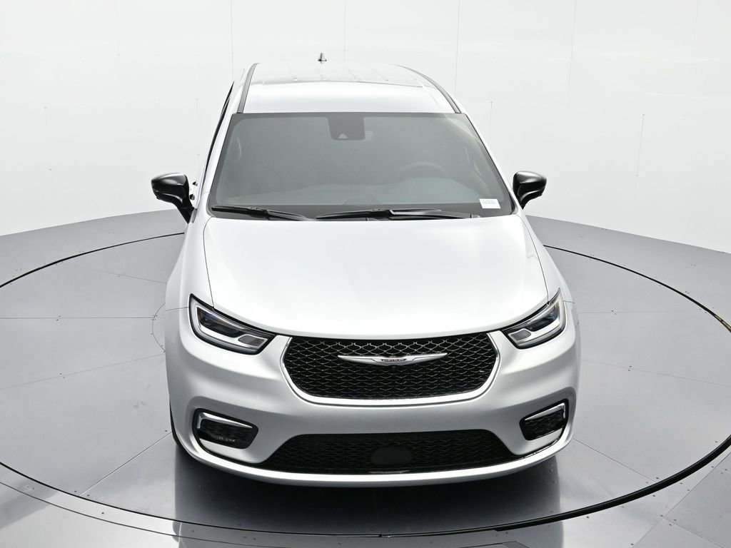 New 2026 Chrysler Pacifica Select FWD image 26