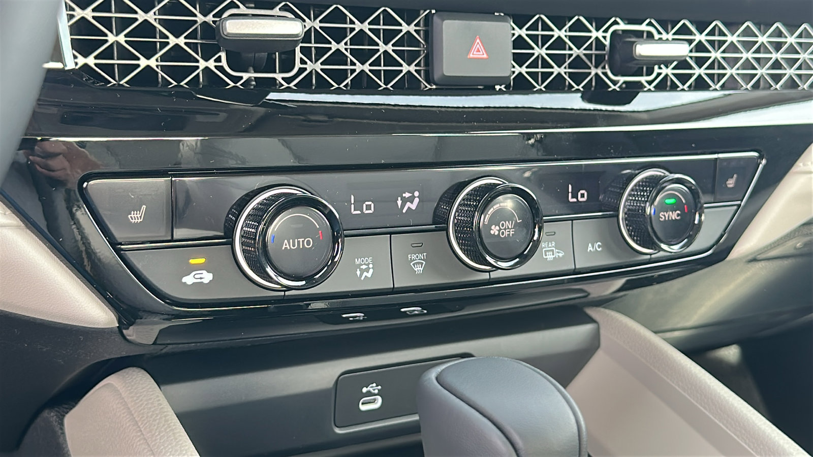 New 2025 Honda Accord EX-L image 14