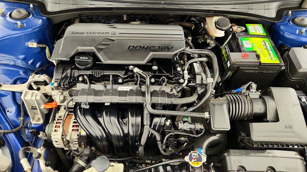 Used 2021 Hyundai Elantra SEL image 25