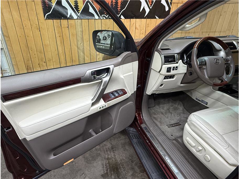 Used 2010 Lexus GX 460 Premium AWD/4WD image 14