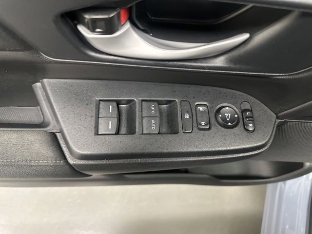 Used 2021 Honda CR-V Special Edition image 11