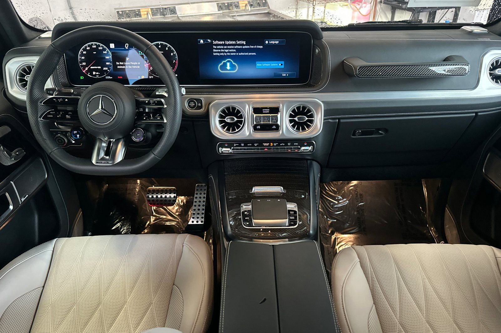 Used 2025 Mercedes-Benz G 63 AMG 4MATIC image 5