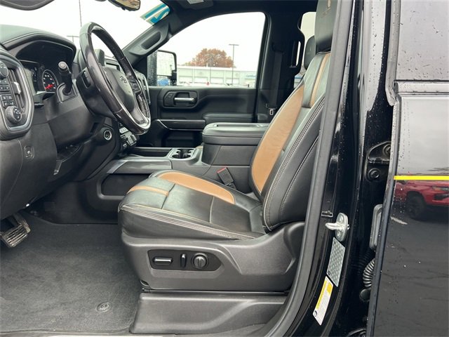 Used 2021 Chevrolet Silverado 2500 LTZ w/ Carhartt Edition image 13