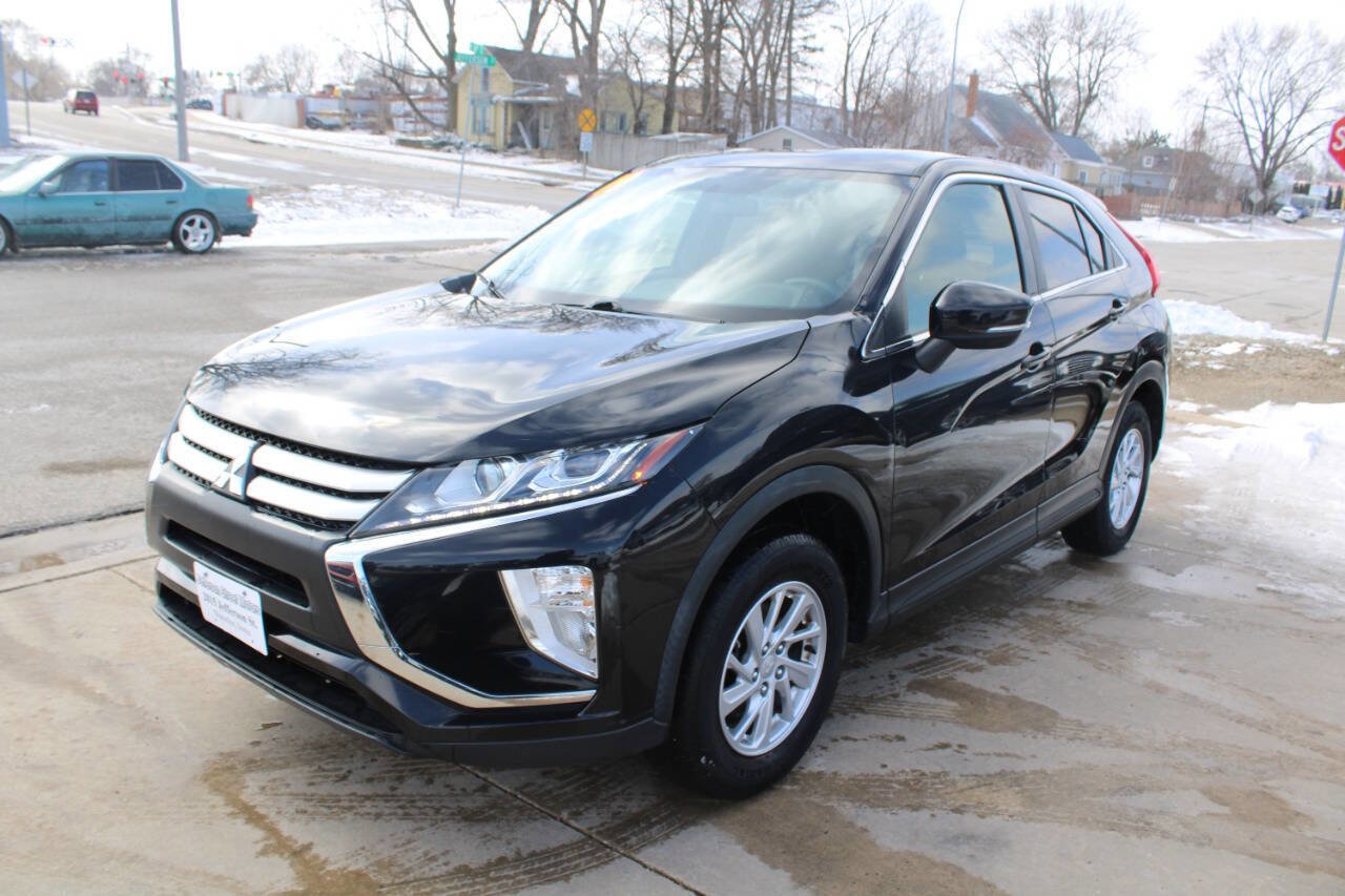 Used 2019 Mitsubishi Eclipse Cross ES image 4