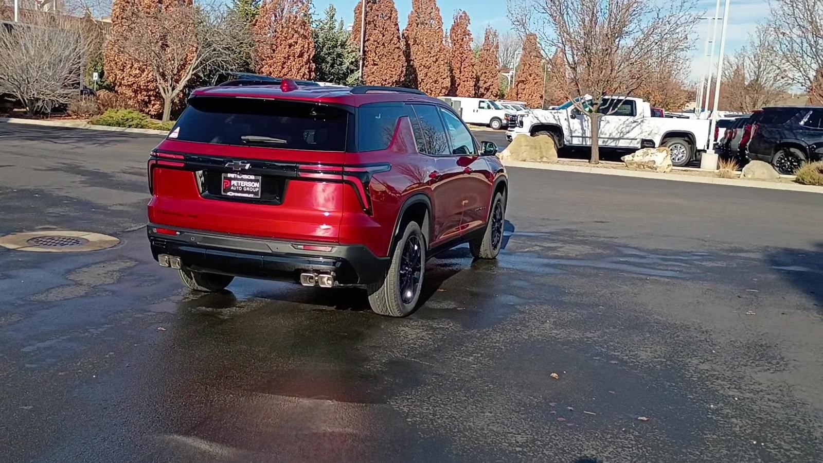 New 2026 Chevrolet Traverse LT w/ Midnight/Sport Edition image 4