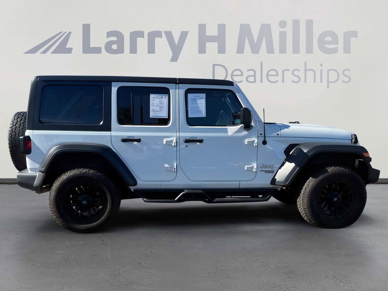 Used 2018 Jeep Wrangler Unlimited Sport S image 7