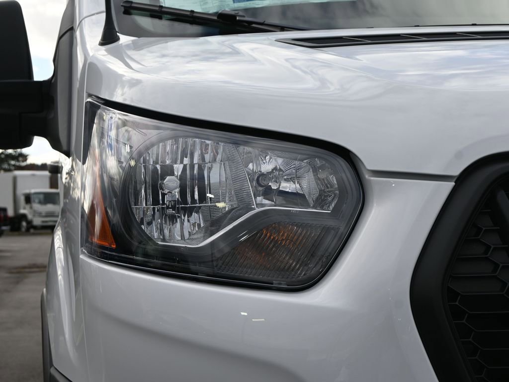 New 2026 Ford Transit 250 148 High Roof image 4