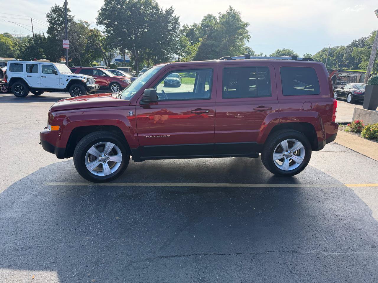 Used 2012 Jeep Patriot Limited w/ Sun/Sound Group AWD/4WD image 5