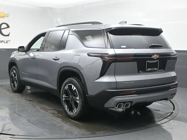 New 2027 Chevrolet Traverse LT w/ Sun and Wheel Package FWD image 15