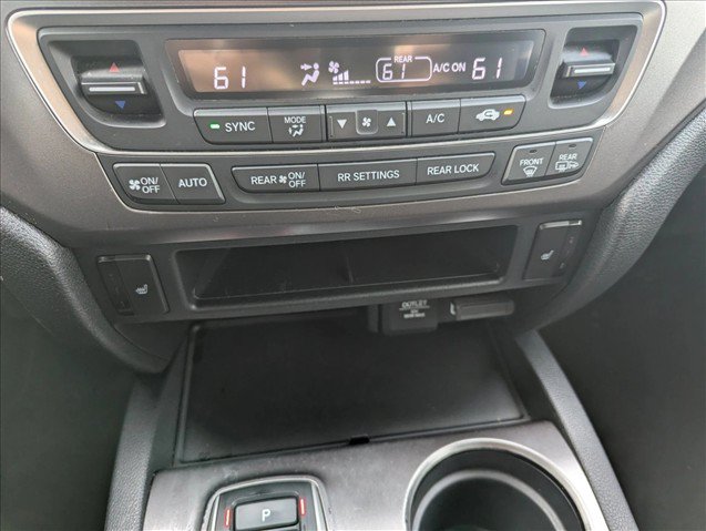 Used 2022 Honda Pilot Sport image 19