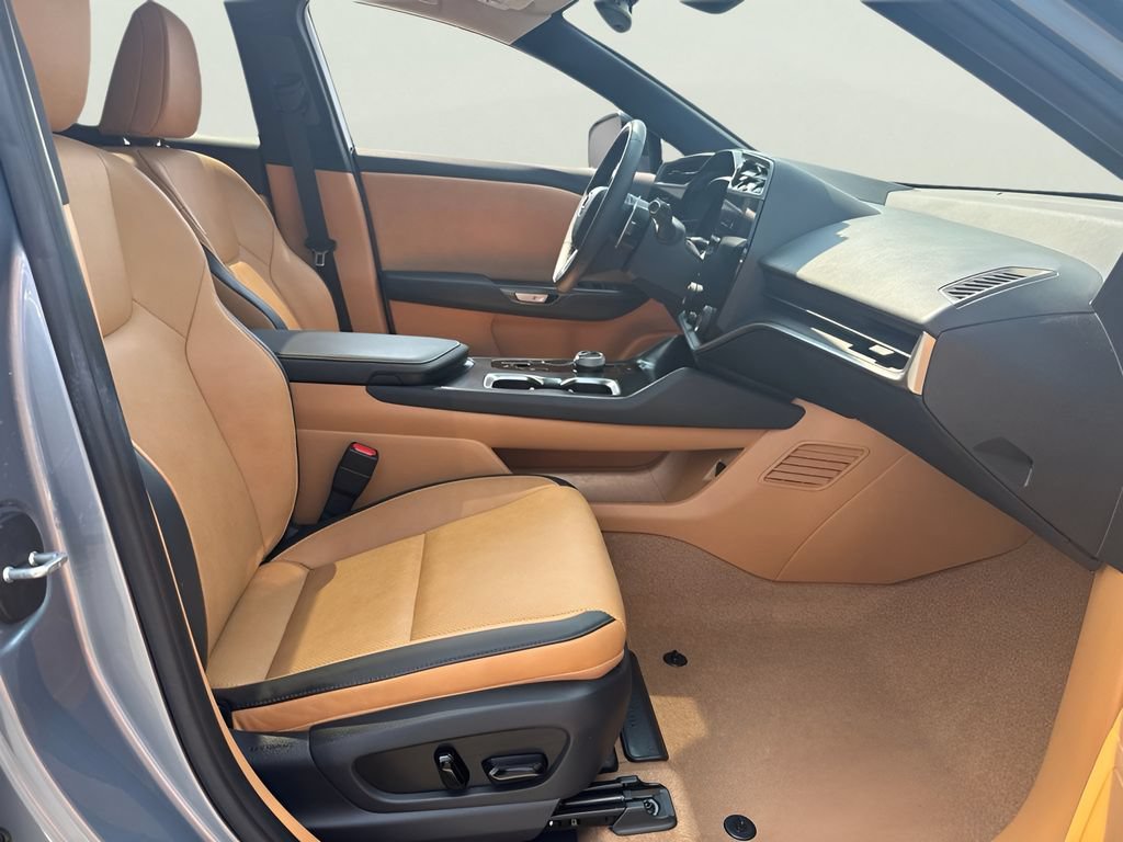 Used 2024 Lexus RZ 300e Premium w/ Accessory Package (Z1) FWD image 21