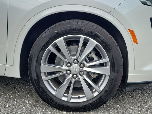 Certified 2023 Cadillac XT6 Premium Luxury FWD image 6