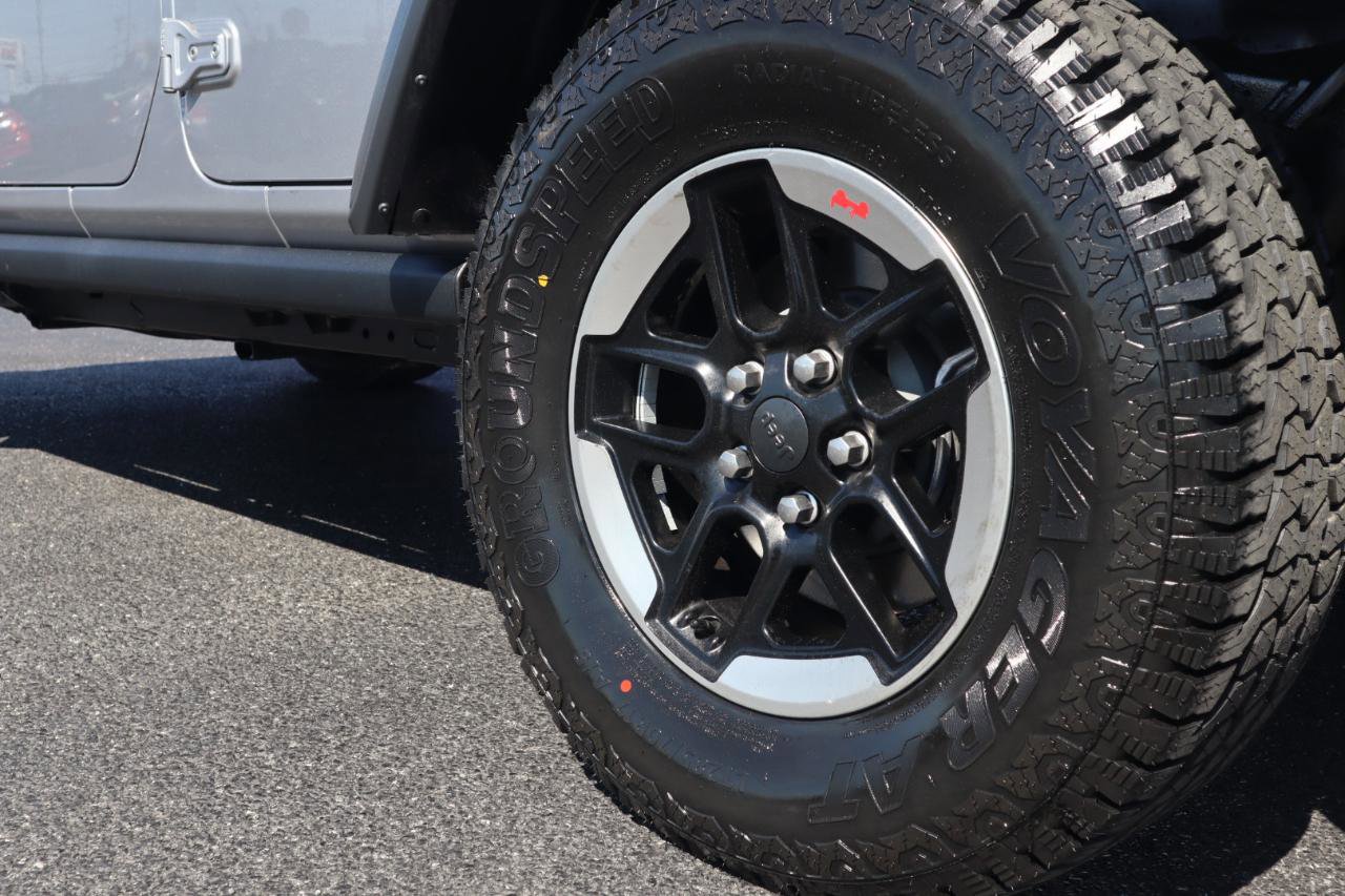 Used 2018 Jeep Wrangler Unlimited Rubicon AWD/4WD image 30