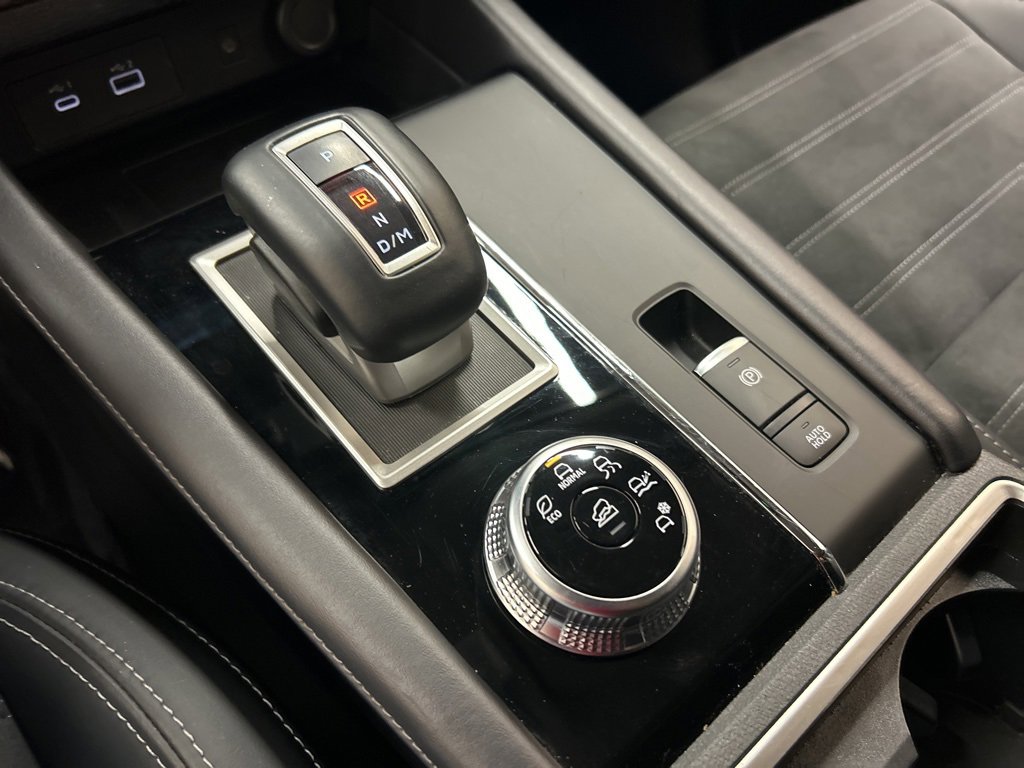 Used 2024 Mitsubishi Outlander SE image 25