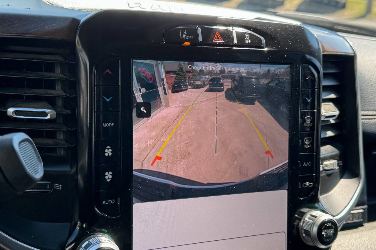 Used 2024 RAM 2500 Laramie w/ Safety Group AWD/4WD image 33