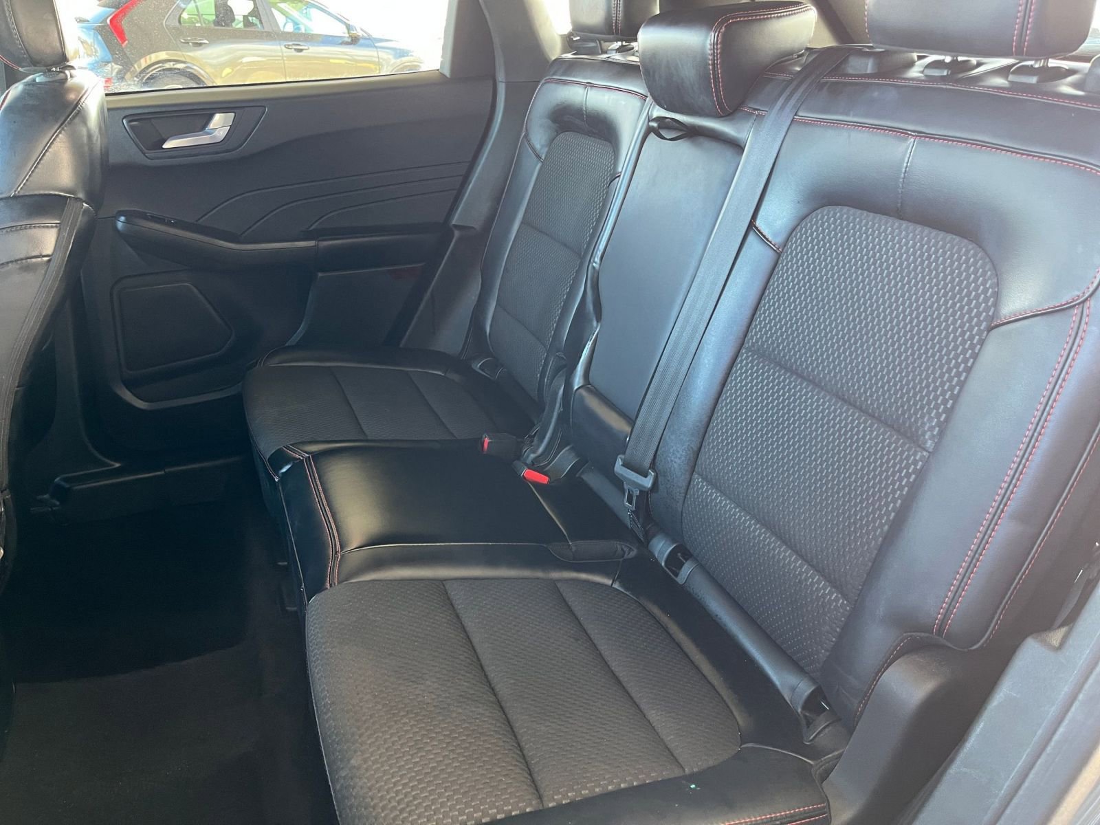 Used 2023 Ford Escape ST-Line image 39