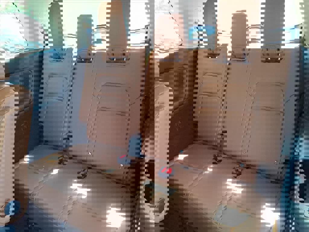 Used 2023 Nissan Pathfinder Platinum image 6