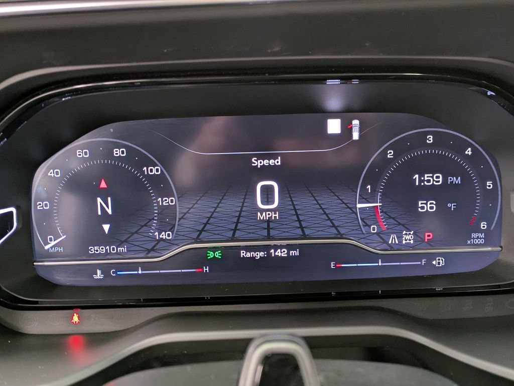 Used 2023 GMC Yukon Denali w/ Advanced Technology Package image 15