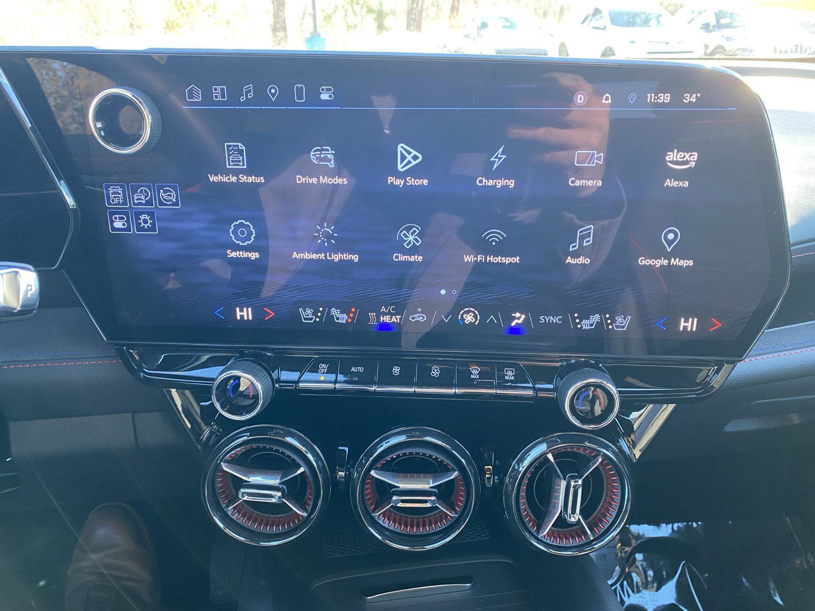 Used 2025 Chevrolet Blazer EV RS image 19