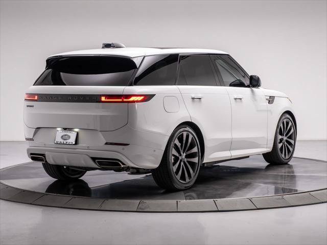 Used 2026 Land Rover Range Rover Sport Dynamic SE AWD/4WD image 5