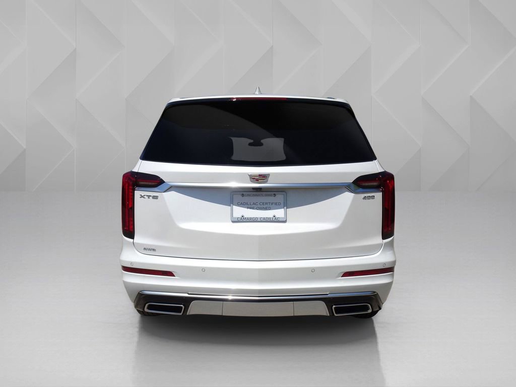 Certified 2025 Cadillac XT6 Premium Luxury w/ LPO, Floor Liner Package AWD/4WD image 4