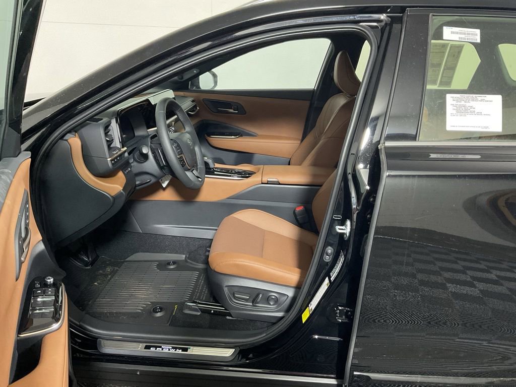 New 2025 Toyota Crown Signia image 20