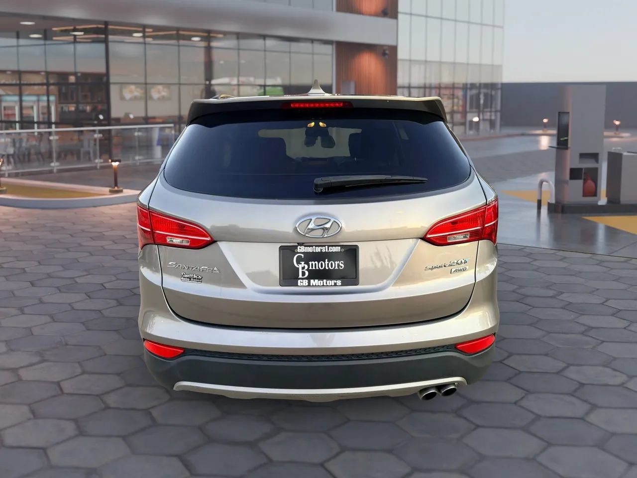 Used 2013 Hyundai Santa Fe Sport 2.0T AWD/4WD image 4