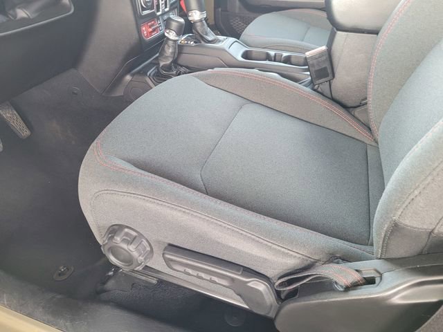 Certified 2025 Jeep Wrangler Unlimited Rubicon image 17