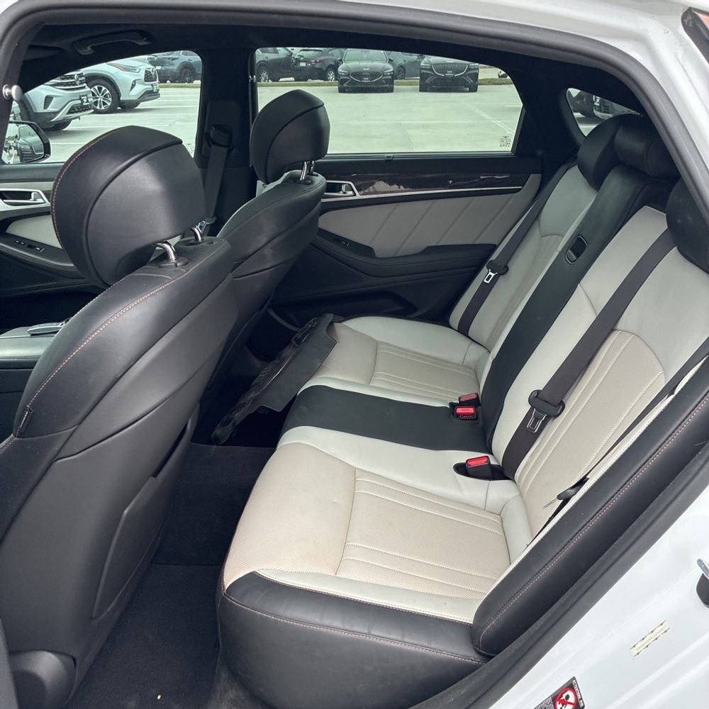 Used 2018 Genesis G80 3.3T Sport image 15