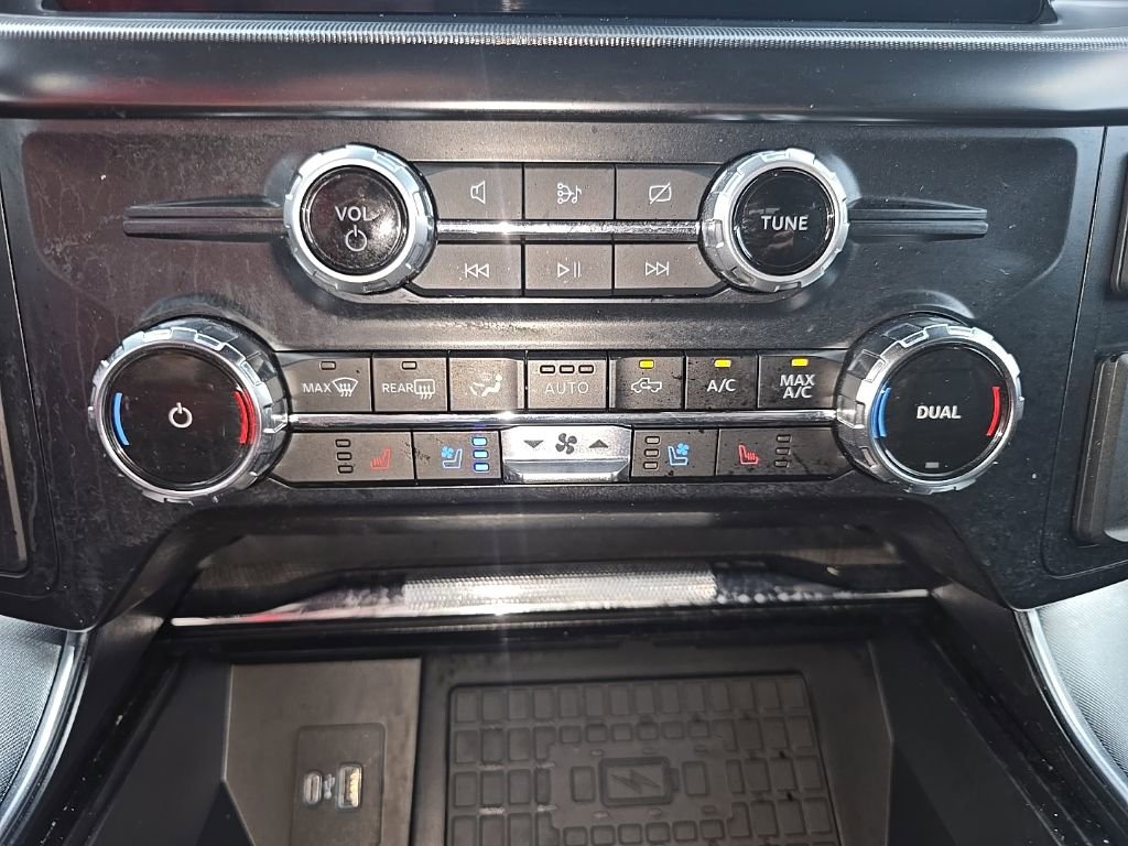 Used 2023 Ford F150 Platinum w/ Equipment Group 701A High image 27