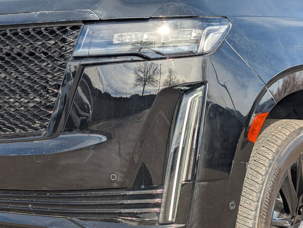 Used 2024 Cadillac Escalade Sport Platinum image 8