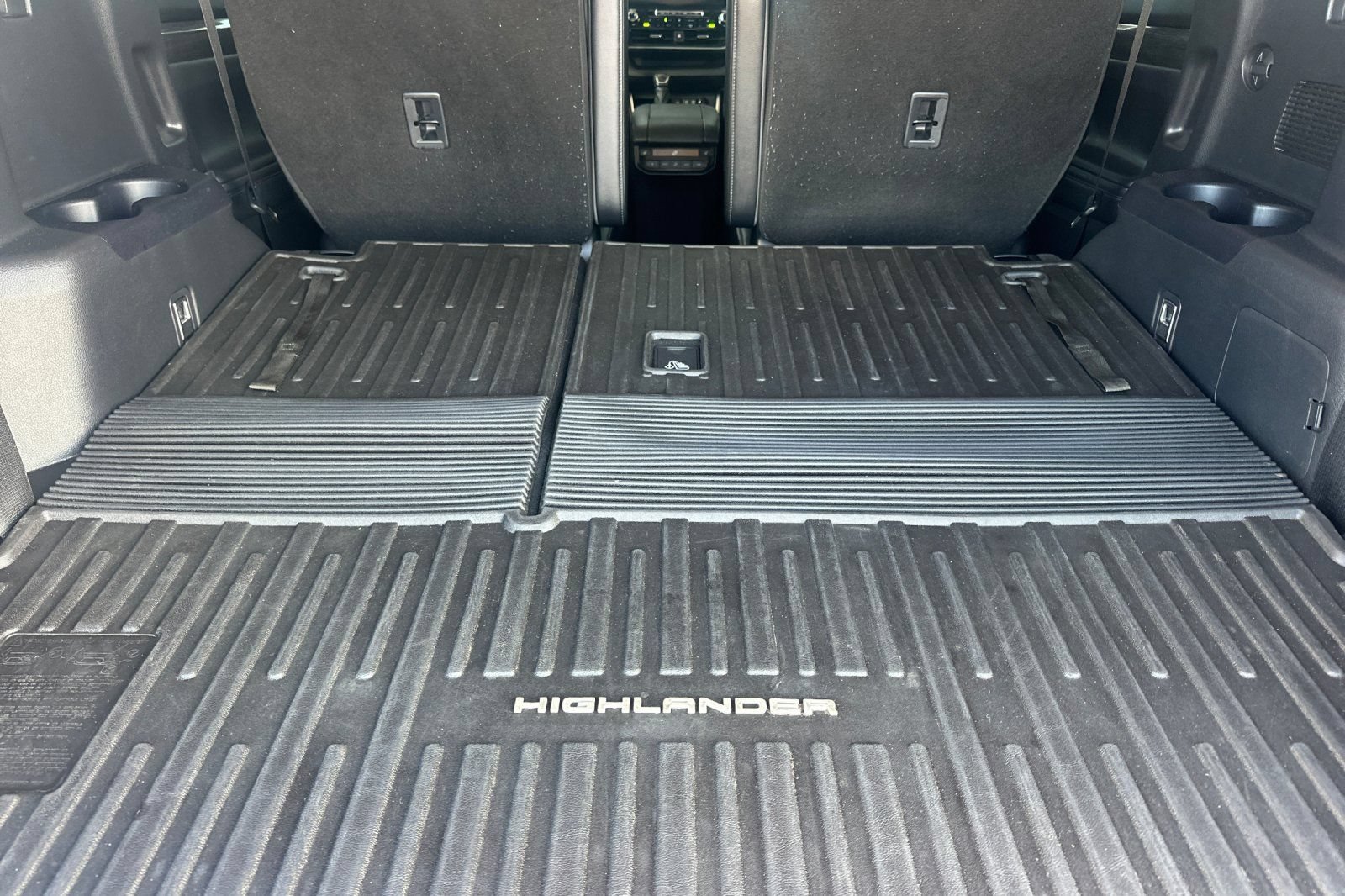 Certified 2021 Toyota Highlander Platinum AWD/4WD image 19