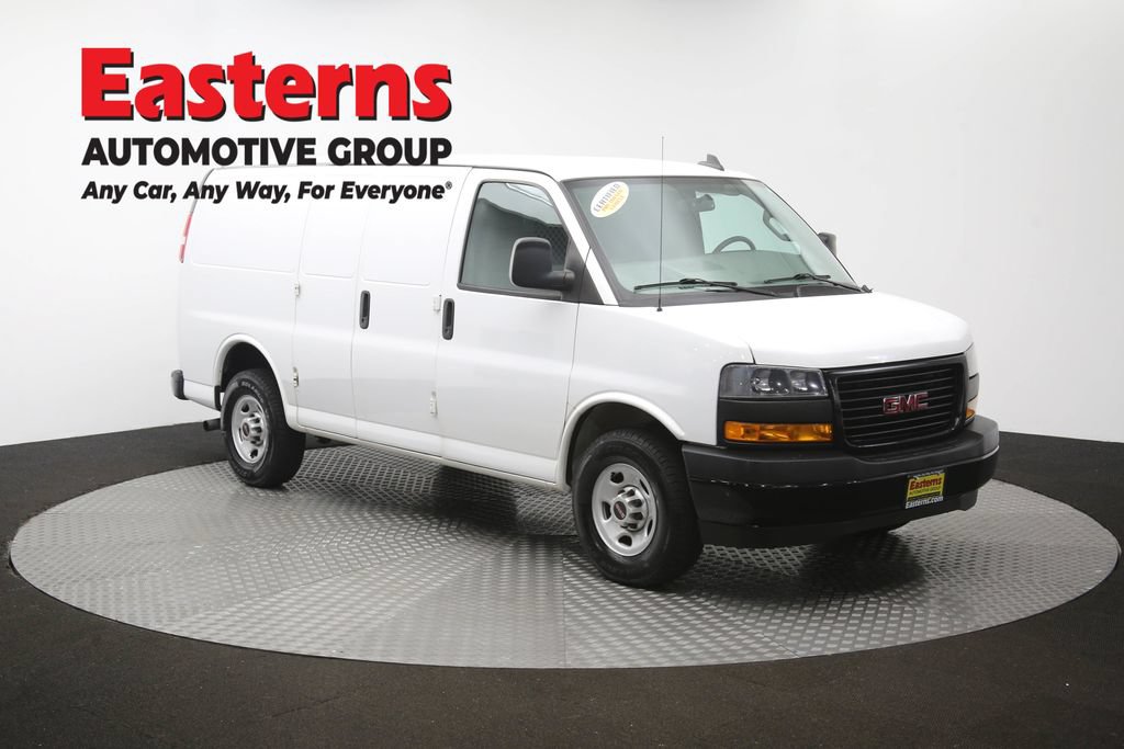Used 2020 GMC Savana 3500 w/ Driver Convenience Package RWD image 49