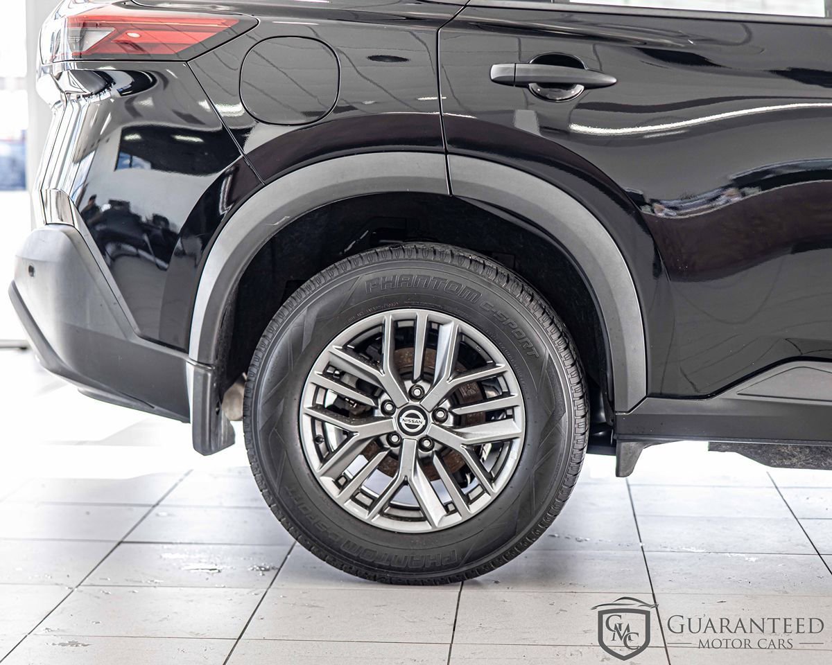 Used 2021 Nissan Rogue S AWD/4WD image 10