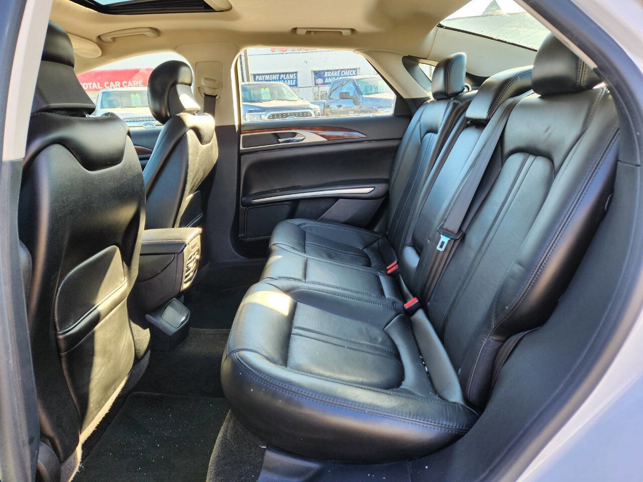 Used 2016 Lincoln MKZ Base 4dr Sedan w/ Equipment Group 600A Reserve image 12