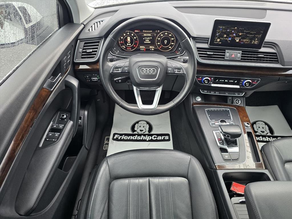 Used 2020 Audi Q5 2.0T Premium Plus w/ Premium Plus Package image 3