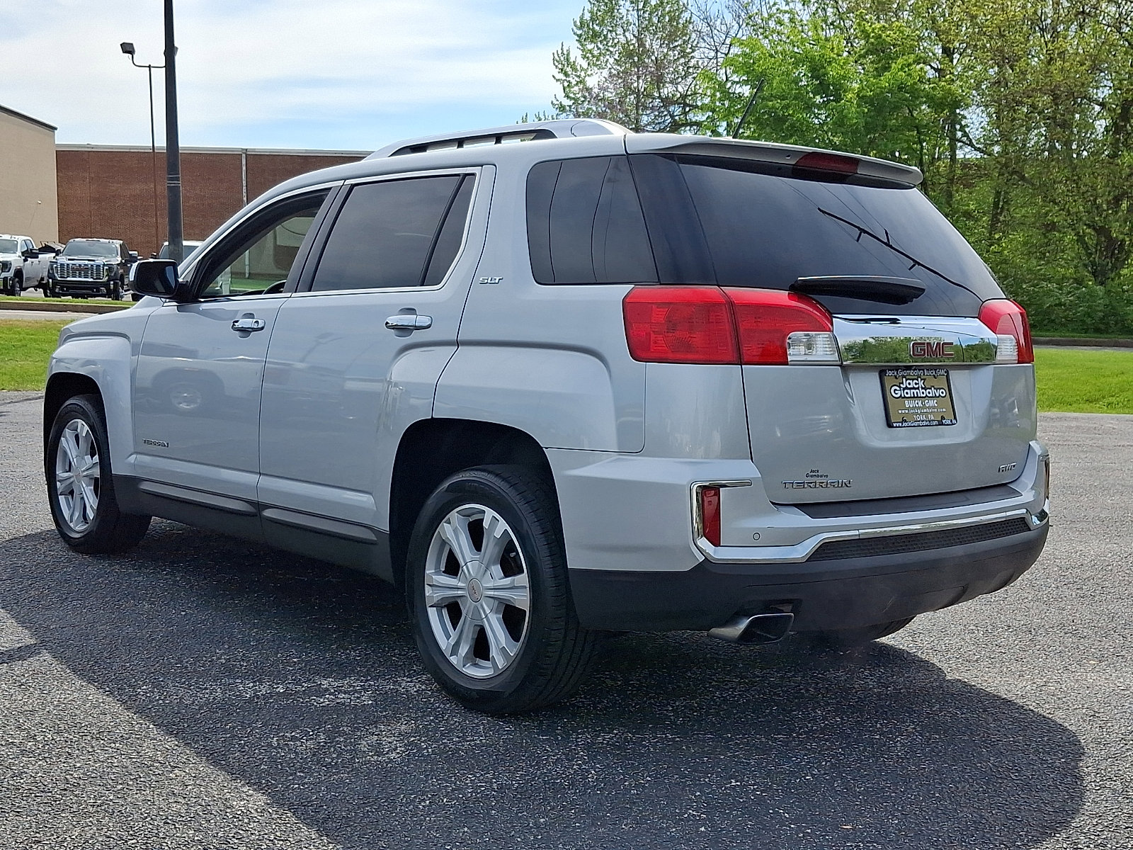 Used 2016 GMC Terrain SLT w/ Open Road Package AWD/4WD image 5